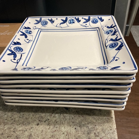 Plates - Picture 3 of 3